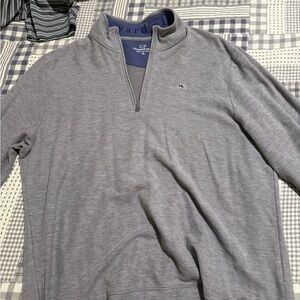 Vineyard Vines Blue and Gray XL 1/4 zip